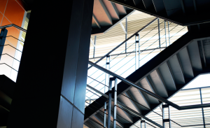 Balustrady ze stali nierdzewnej oraz produkty ze stali i szkła