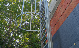 Balustrady ze stali nierdzewnej oraz produkty ze stali i szkła